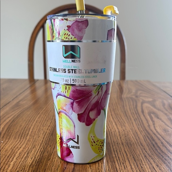 Wellness Other - Wellness Stainless Steel Tumbler with Floral Design